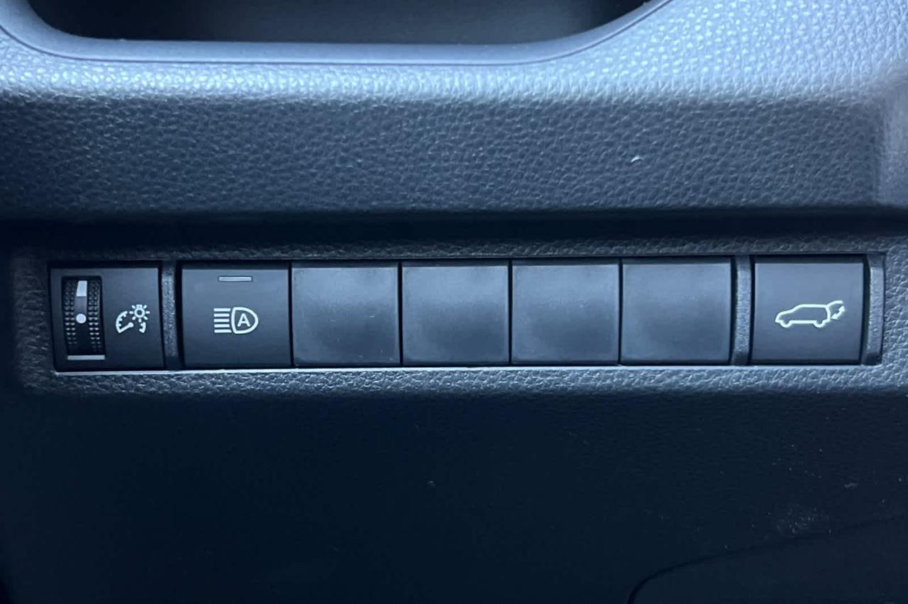 2025 Toyota RAV4 Hybrid XLE Roseville CA