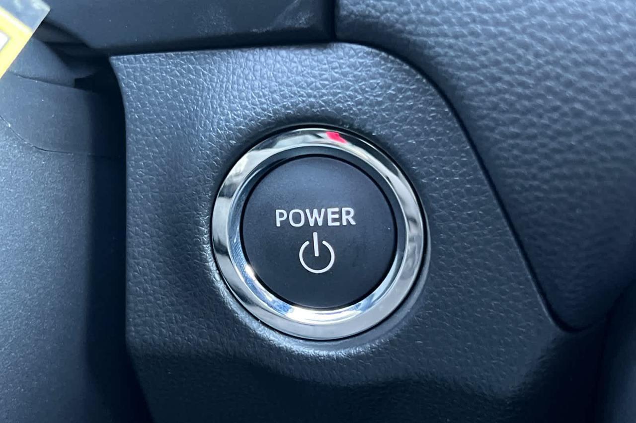 2025 Toyota RAV4 Hybrid XLE Roseville CA