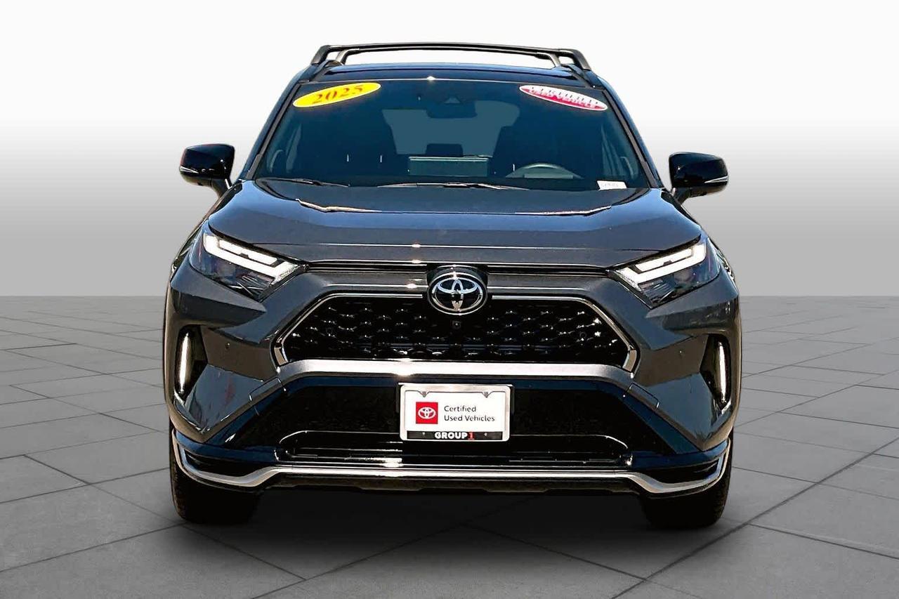 2025 Toyota RAV4 Plug-In Hybrid XSE 2025 Toyota RAV4 Plug-In Hybrid XSE