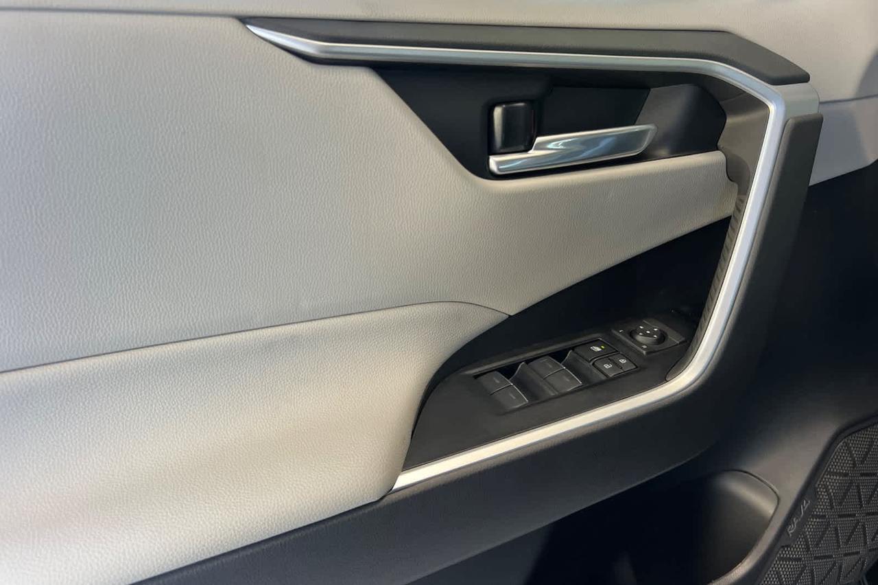 2025 Toyota RAV4 XLE Premium Roseville CA
