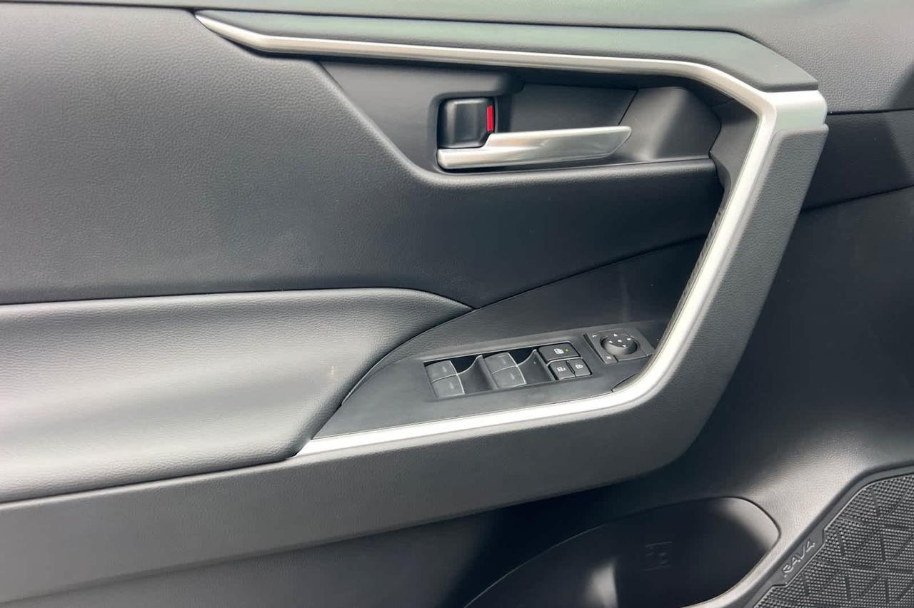 2025 Toyota RAV4 XLE Premium Roseville CA