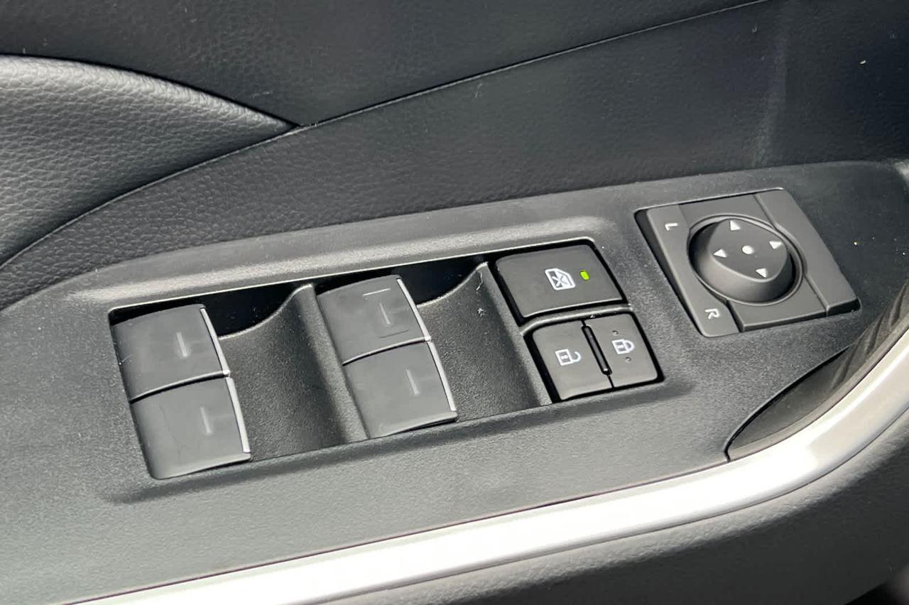 2025 Toyota RAV4 XLE Premium Roseville CA
