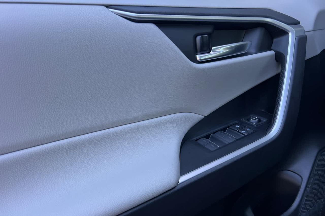 2025 Toyota RAV4 XLE Roseville CA