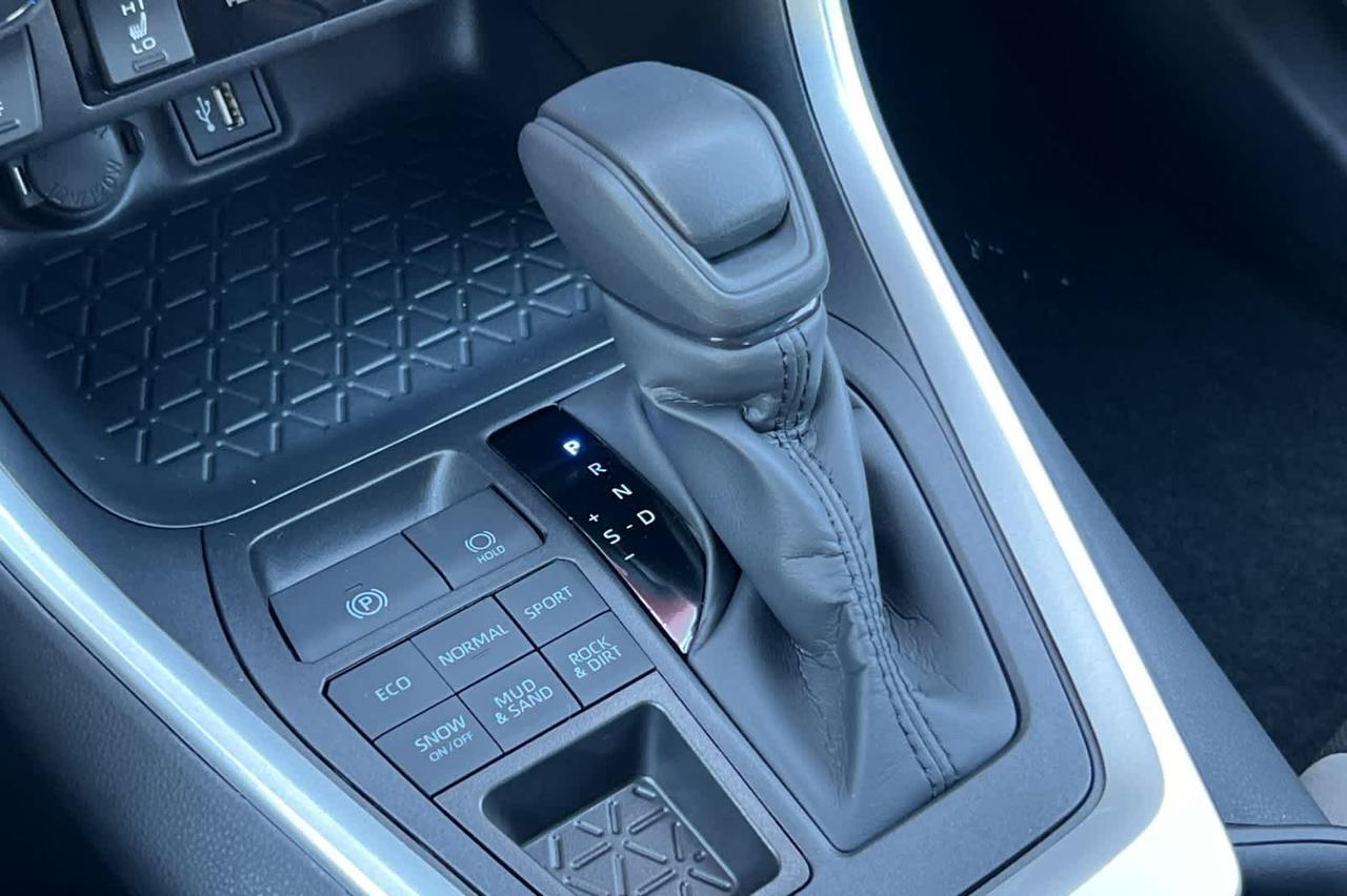 2025 Toyota RAV4 XLE Roseville CA