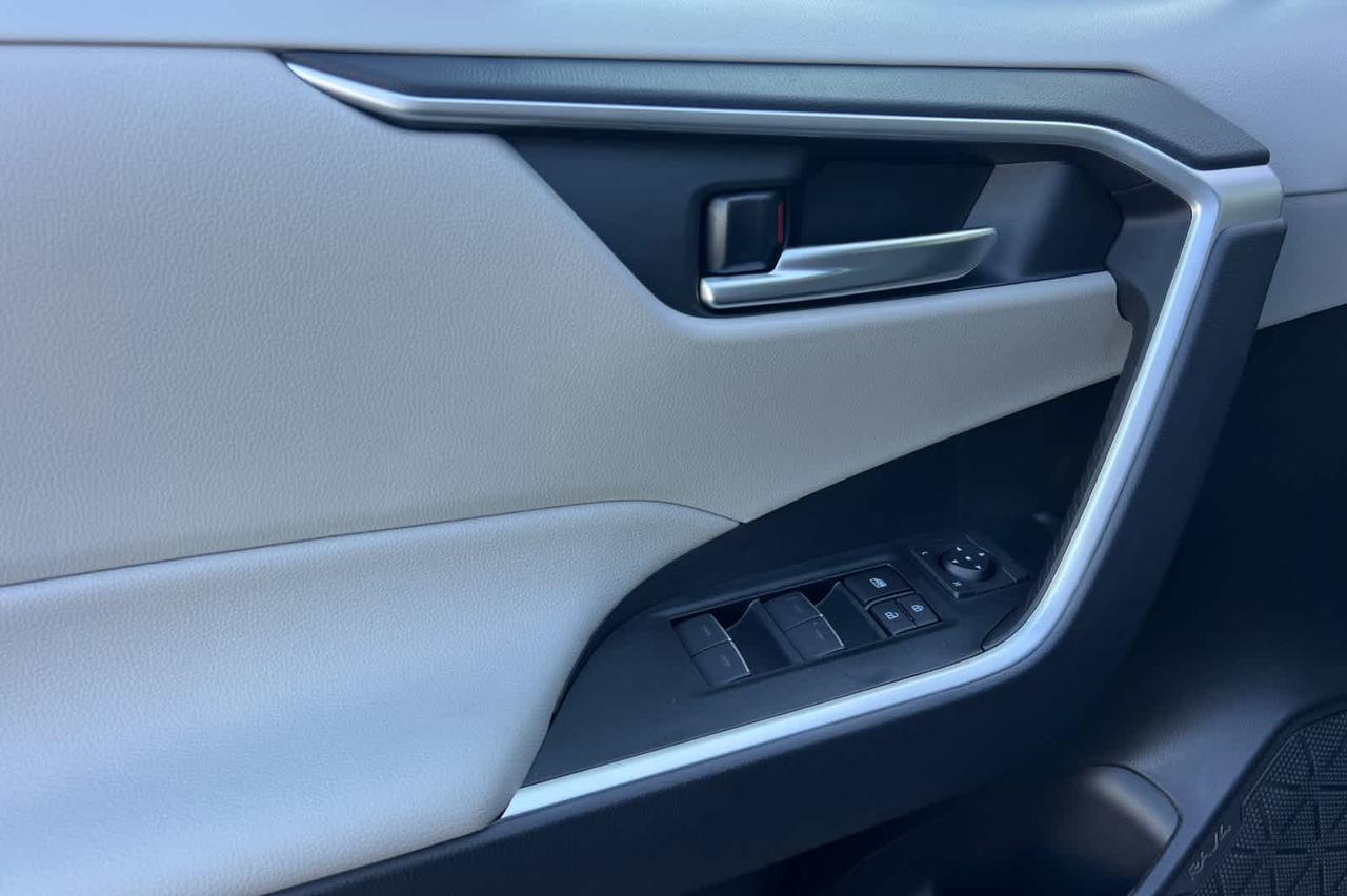 2025 Toyota RAV4 XLE Roseville CA