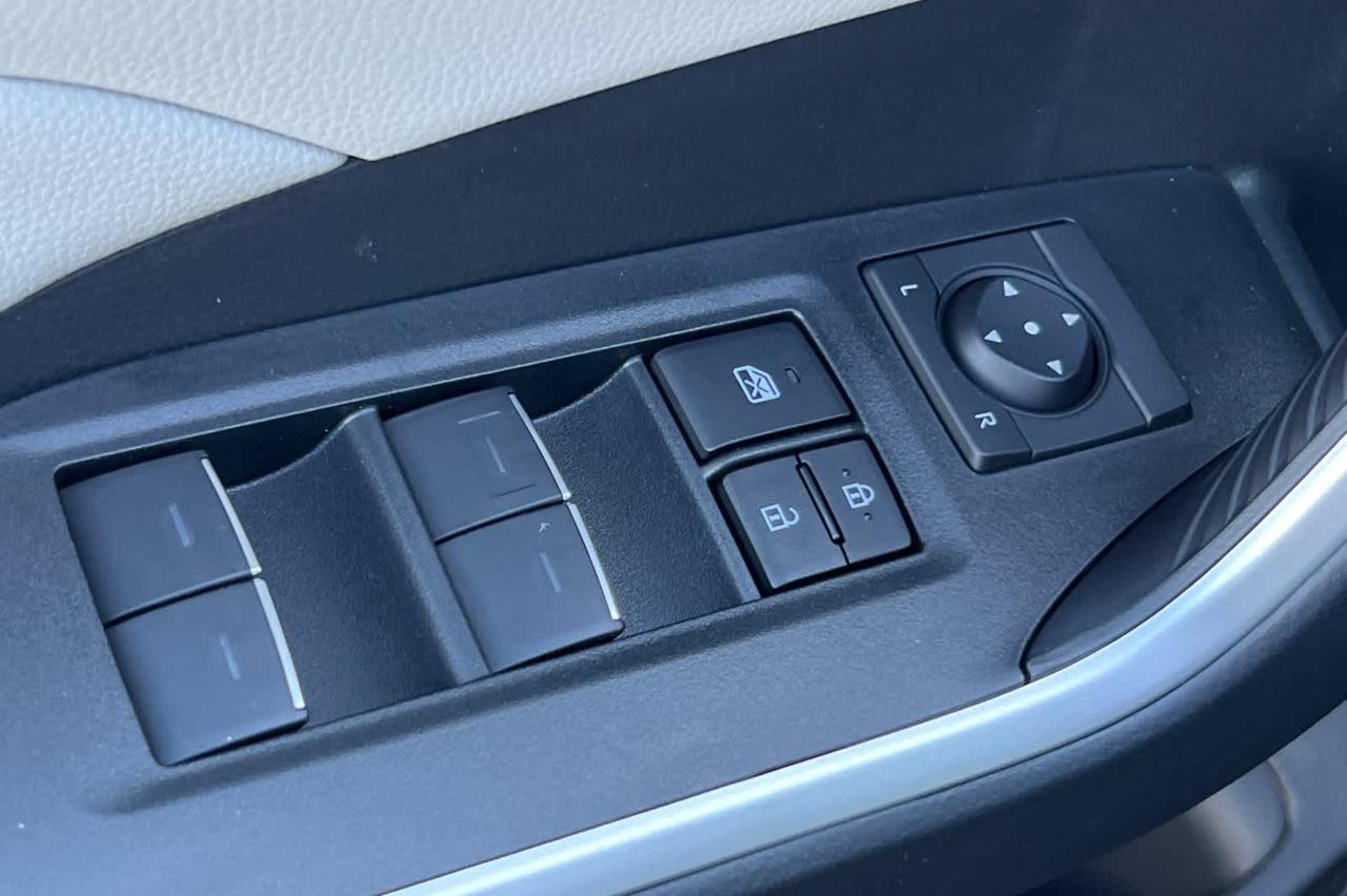 2025 Toyota RAV4 XLE Roseville CA