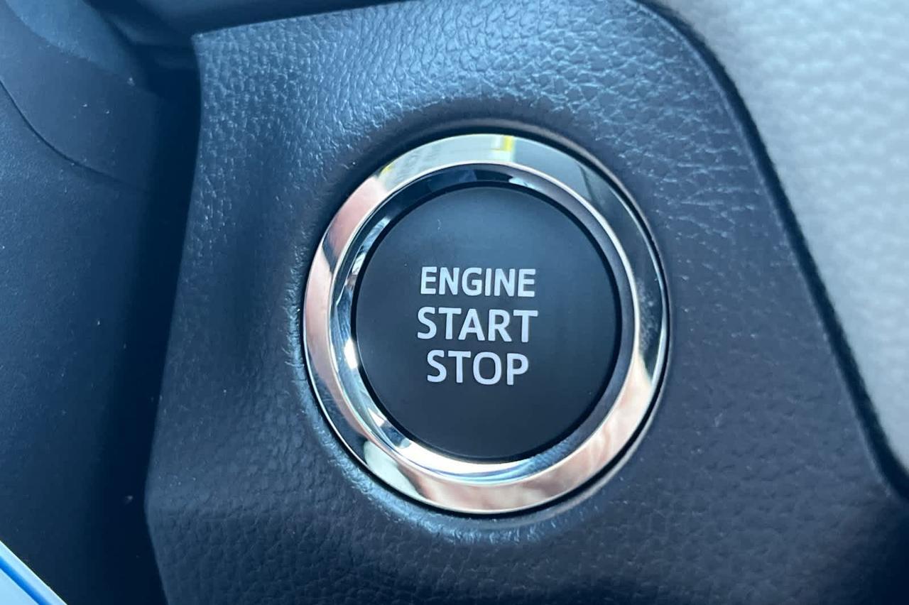 2025 Toyota RAV4 XLE Roseville CA
