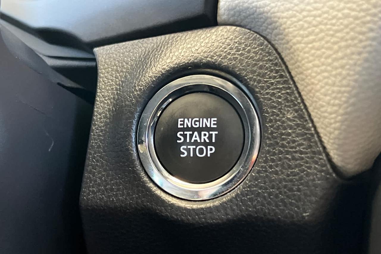 2025 Toyota RAV4 XLE Roseville CA