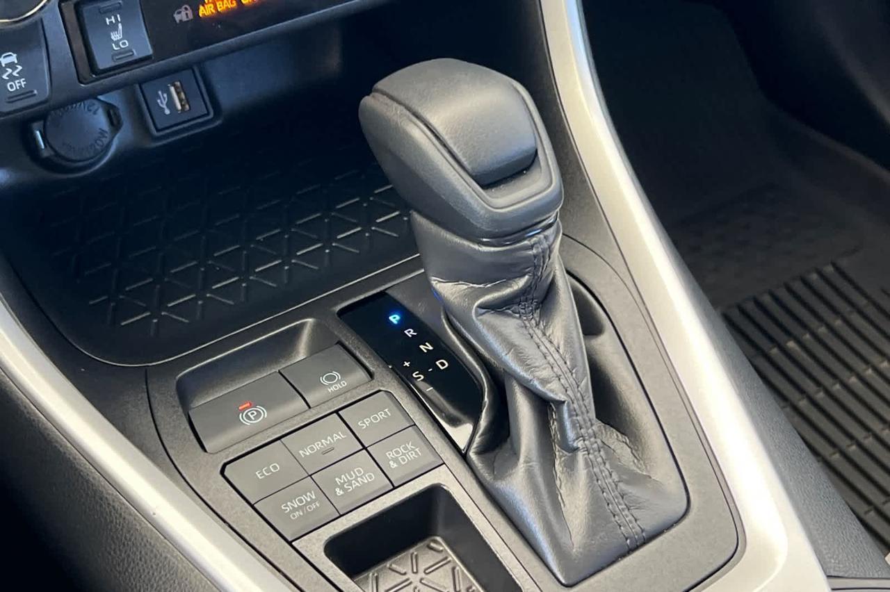 2025 Toyota RAV4 XLE Roseville CA