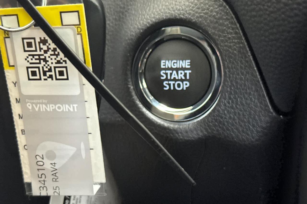 2025 Toyota RAV4 XLE Roseville CA