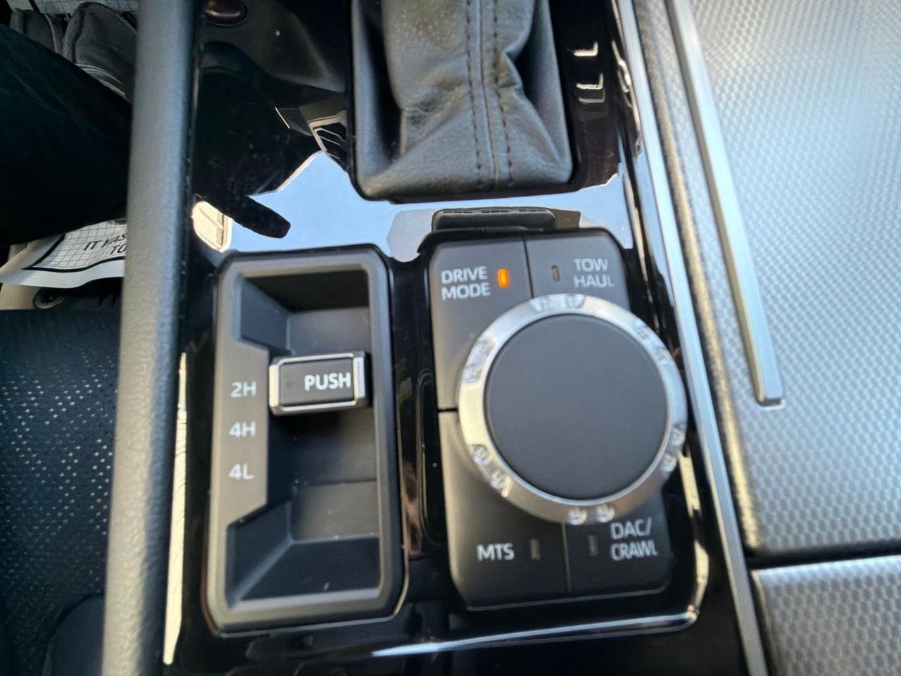 2025 Toyota Sequoia Limited Watertown SD 2025 Toyota Sequoia Limited Watertown SD