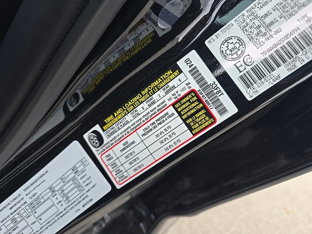 2025 Toyota Sequoia Platinum 4WD 8 Passenger Fond du Lac WI