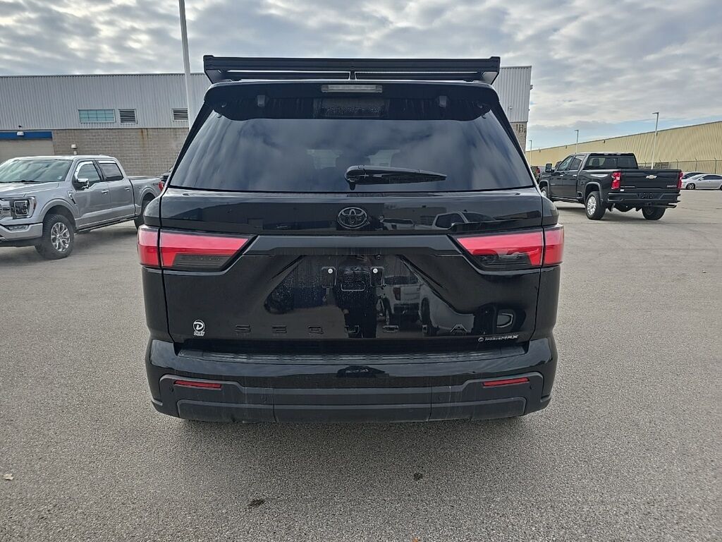2025 Toyota Sequoia Platinum 4WD 8 Passenger Fond du Lac WI