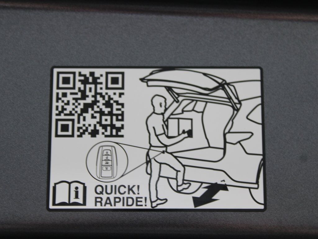 2025 Toyota Sequoia Platinum 4WD Fond du Lac WI 2025 Toyota Sequoia Platinum 4WD Fond du Lac WI