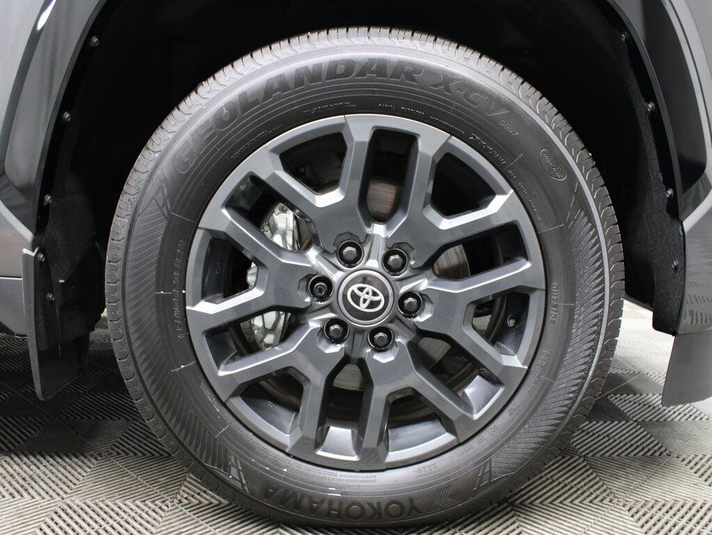 2025 Toyota Sequoia Platinum 4WD Fond du Lac WI 2025 Toyota Sequoia Platinum 4WD Fond du Lac WI