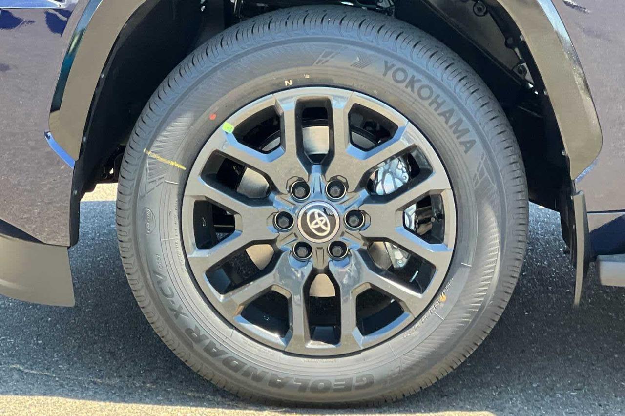 2025 Toyota Sequoia Platinum Roseville CA