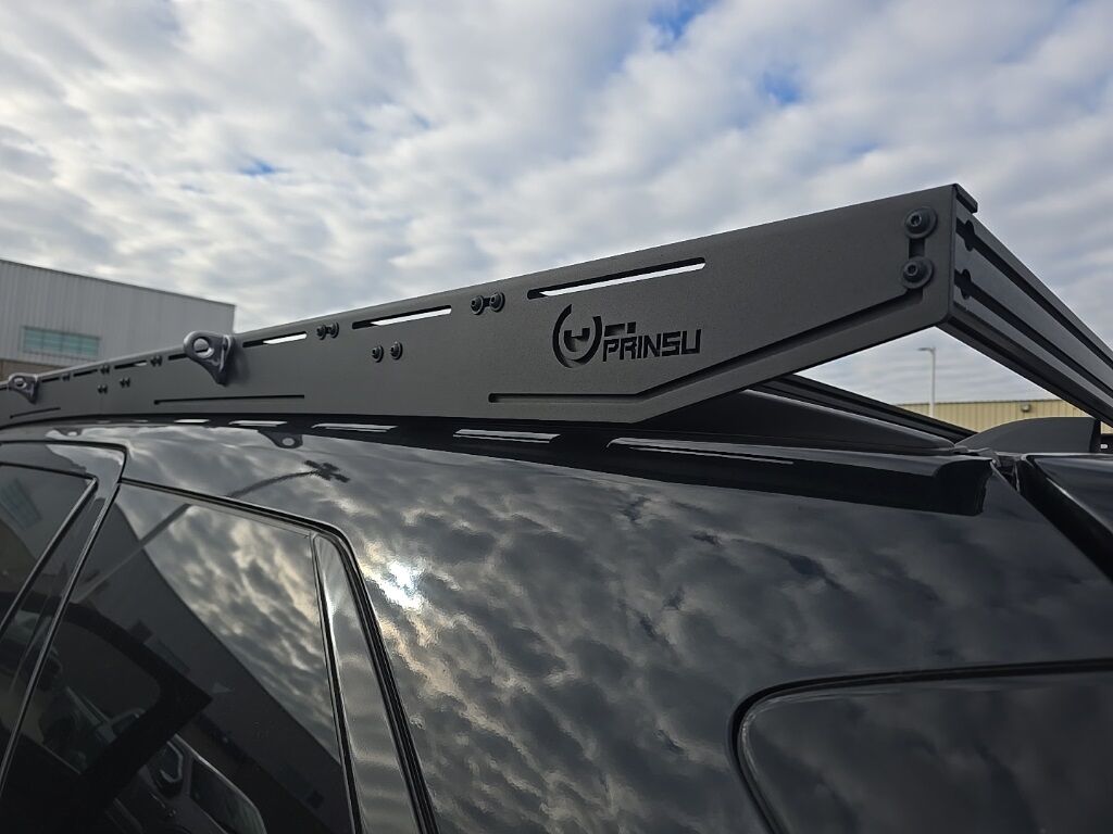 2025 Toyota Sequoia SR5 4WD Fond du Lac WI 2025 Toyota Sequoia SR5 4WD Fond du Lac WI