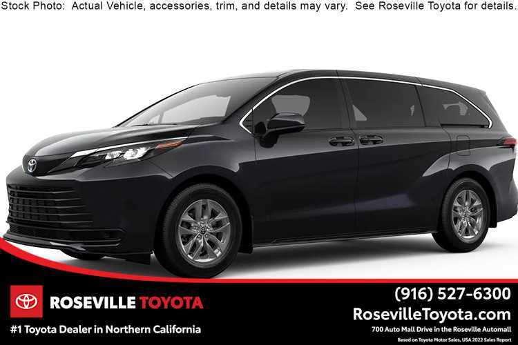 2025 Toyota Sienna LE Roseville CA