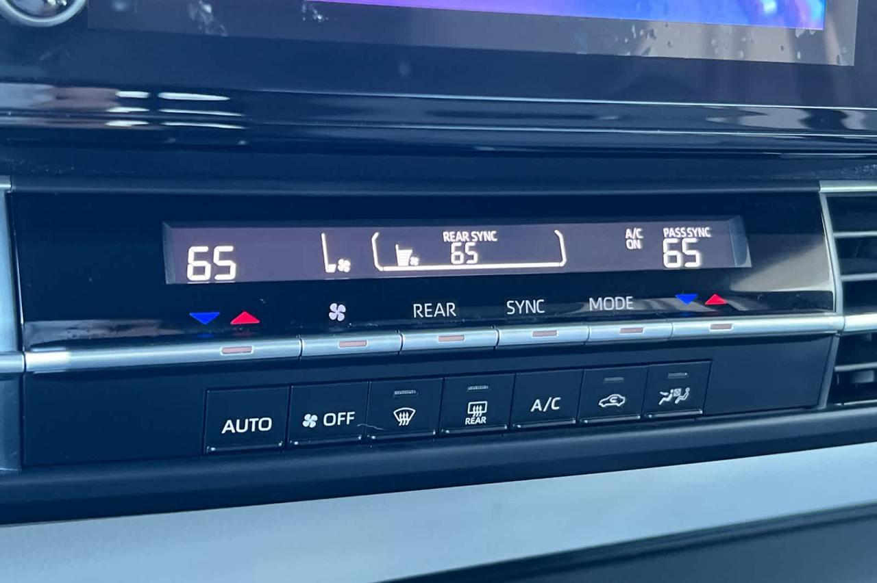 2025 Toyota Sienna LE Roseville CA