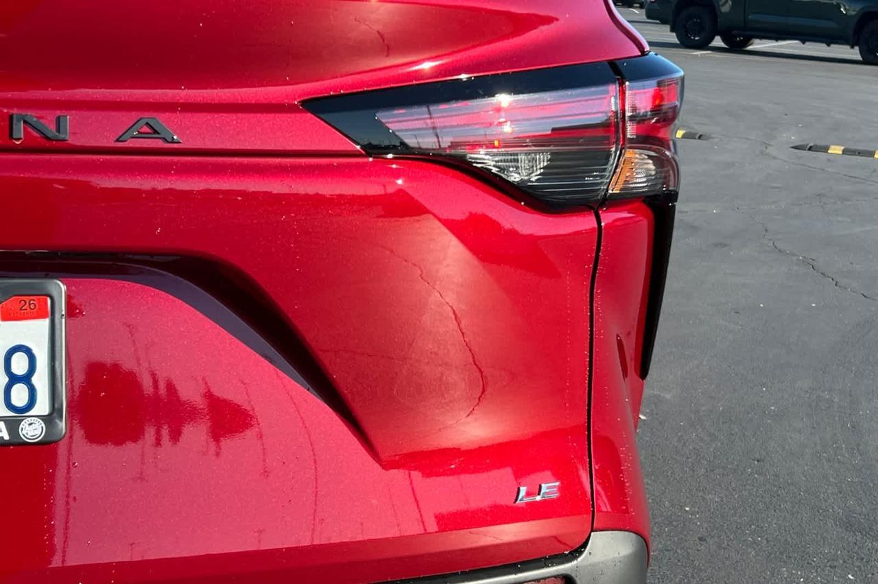 2025 Toyota Sienna LE Roseville CA