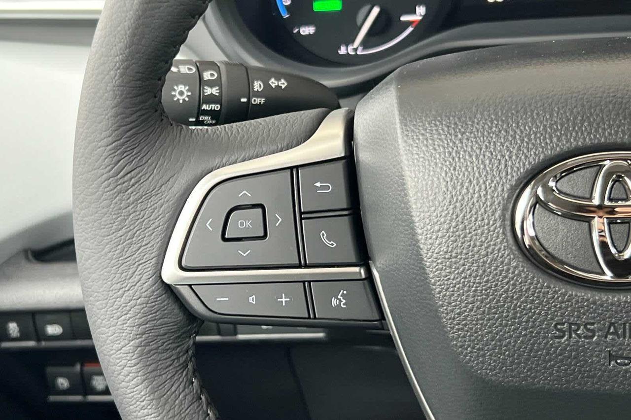 2025 Toyota Sienna XLE Roseville CA