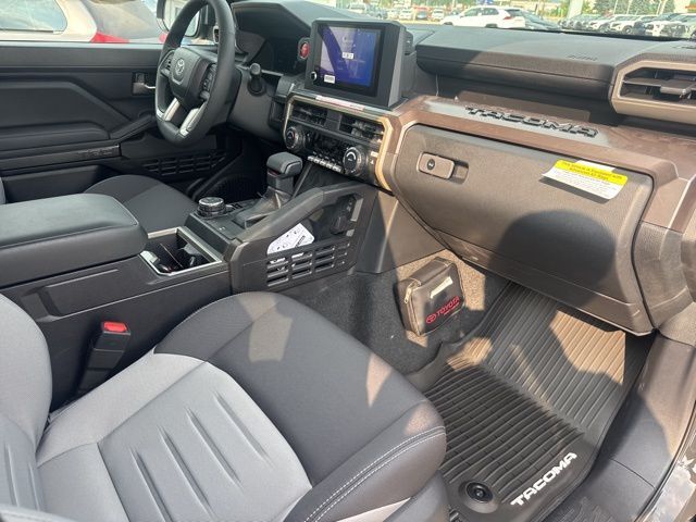 2025 Toyota Tacoma Hybrid TRD Off Road San Clemente CA