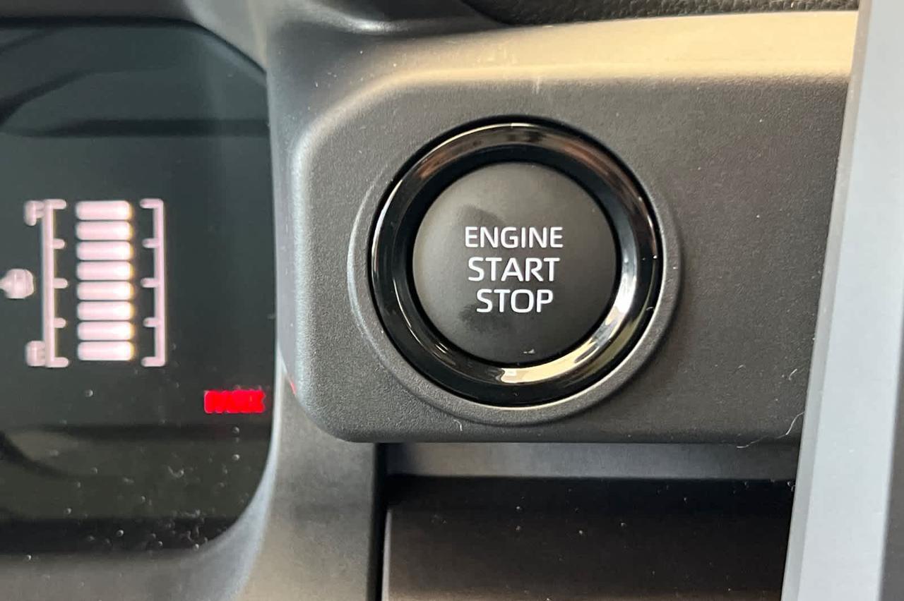 2025 Toyota Tacoma SR5 Roseville CA