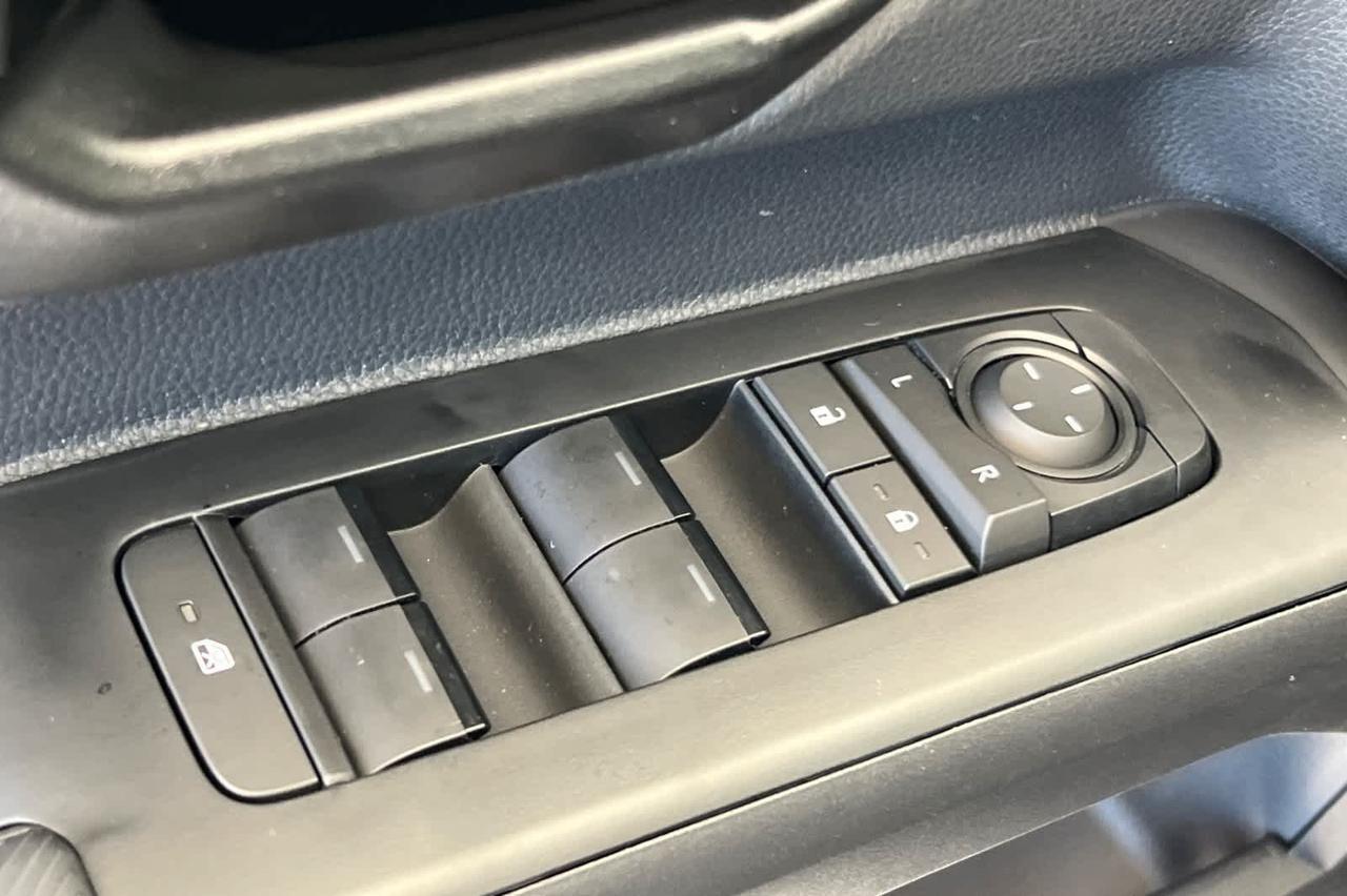 2025 Toyota Tacoma SR5 Roseville CA