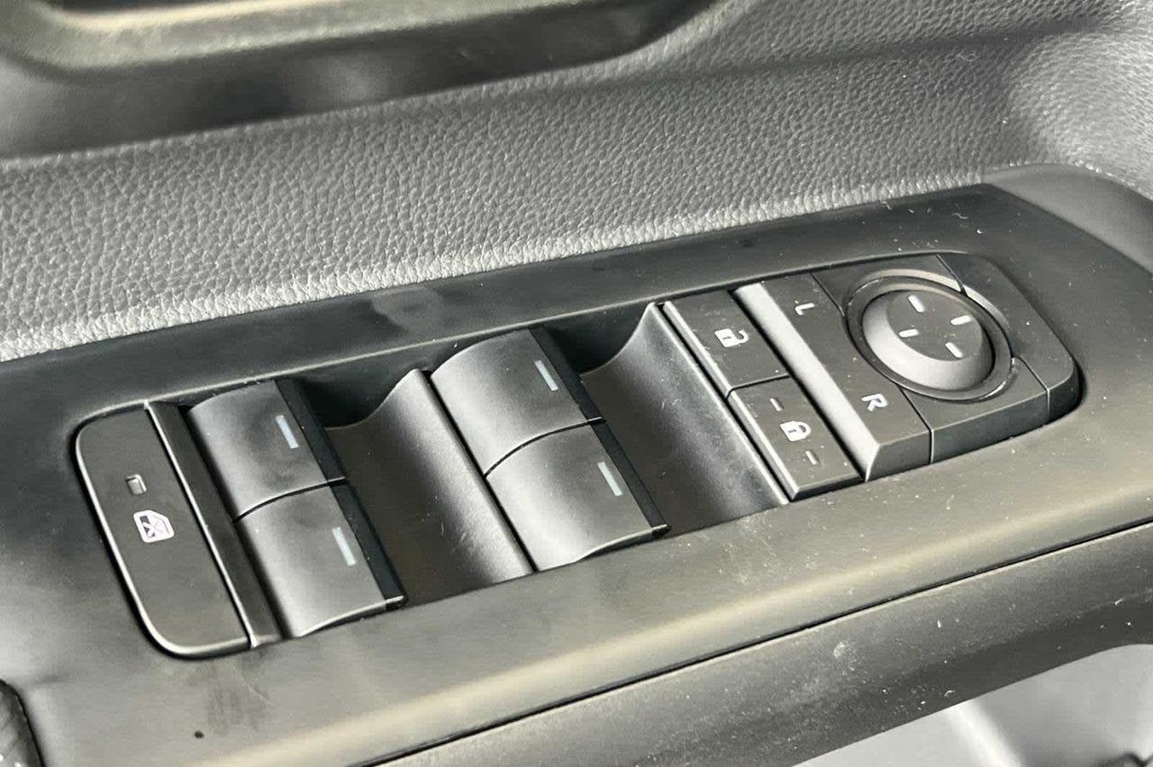 2025 Toyota Tacoma SR5 Roseville CA
