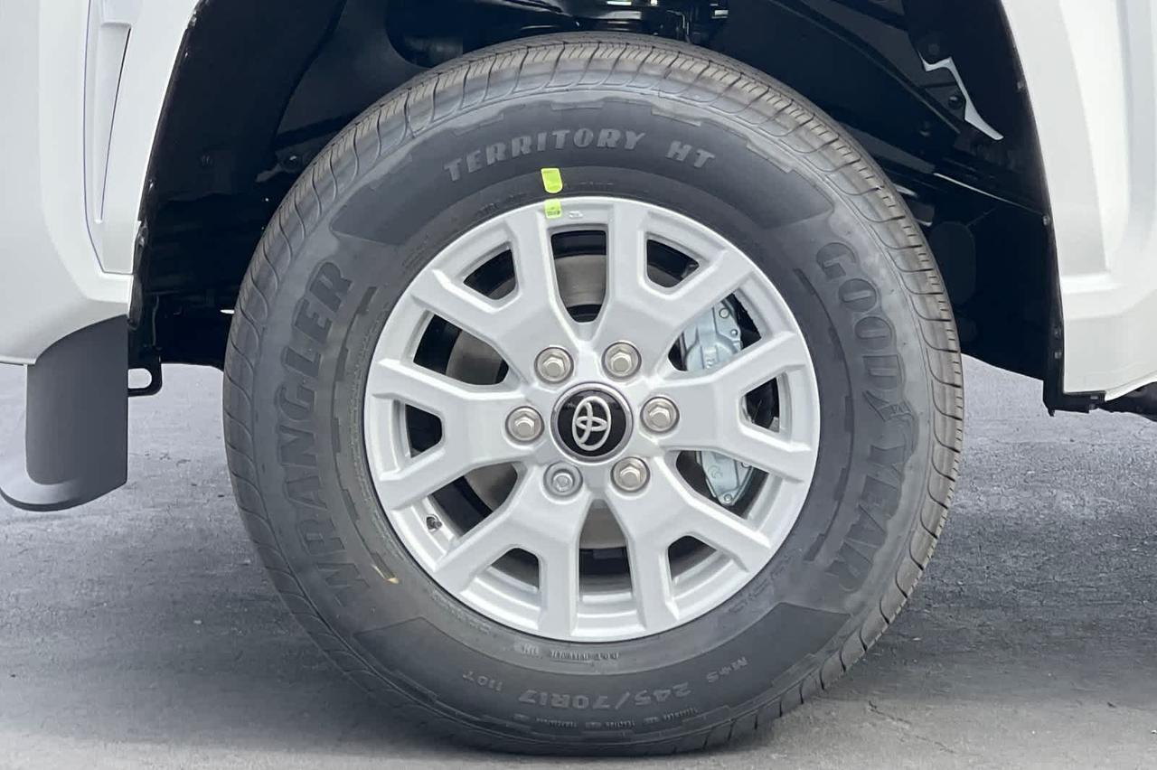 2025 Toyota Tacoma SR5 Roseville CA