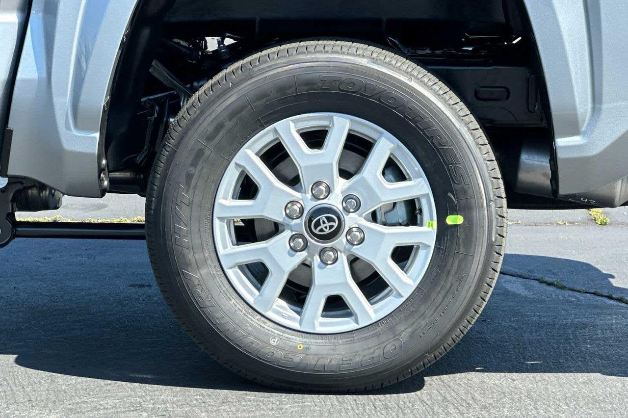 2025 Toyota Tacoma SR5 Roseville CA