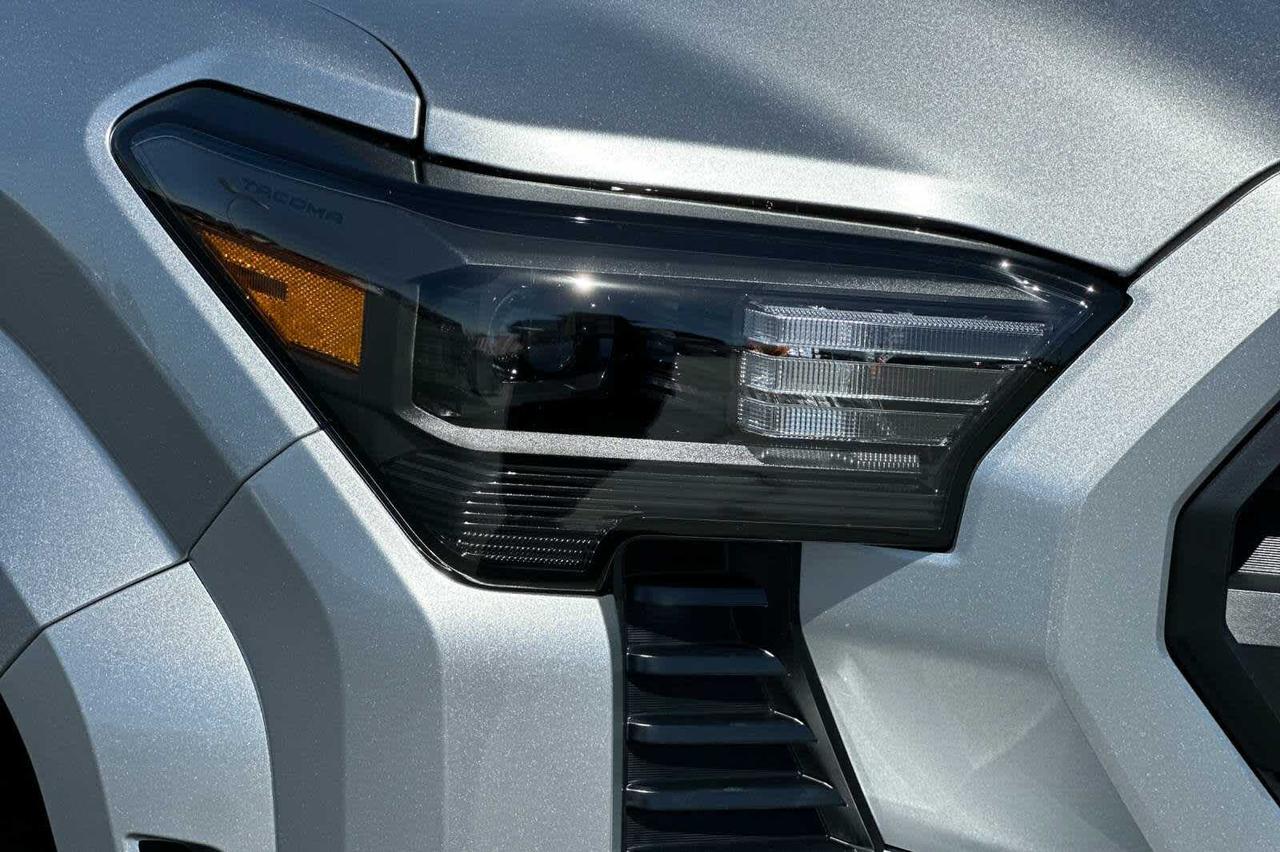 2025 Toyota Tacoma SR5 Roseville CA