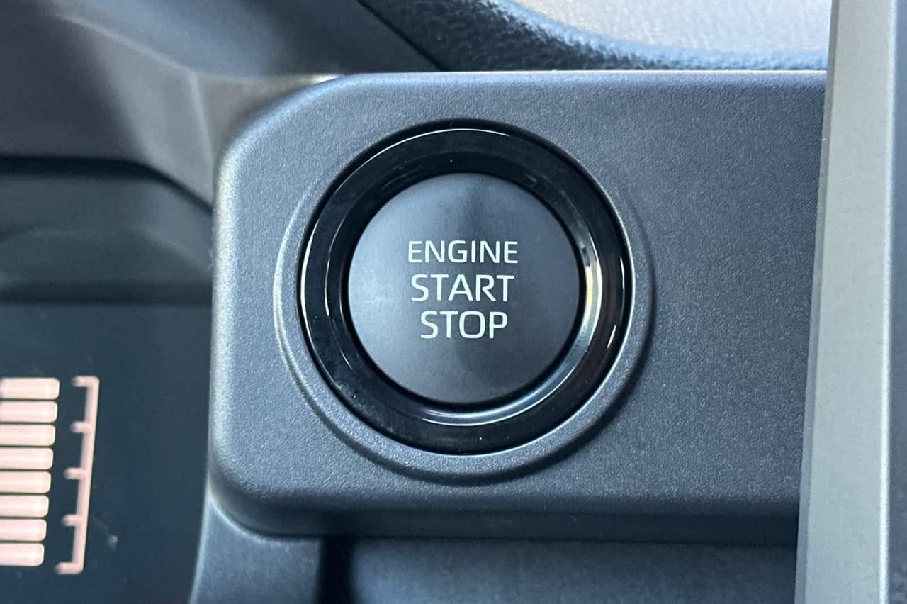 2025 Toyota Tacoma SR5 Roseville CA