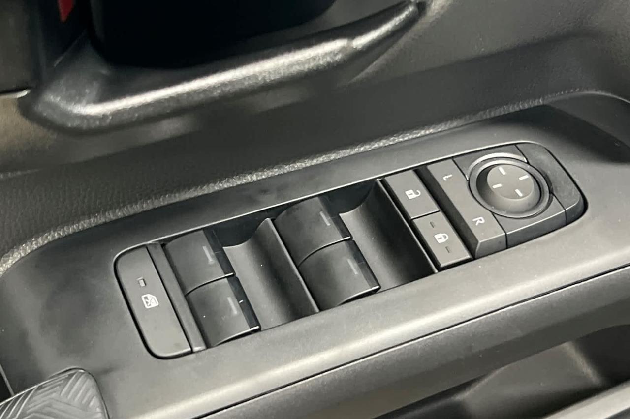 2025 Toyota Tacoma SR5 Roseville CA