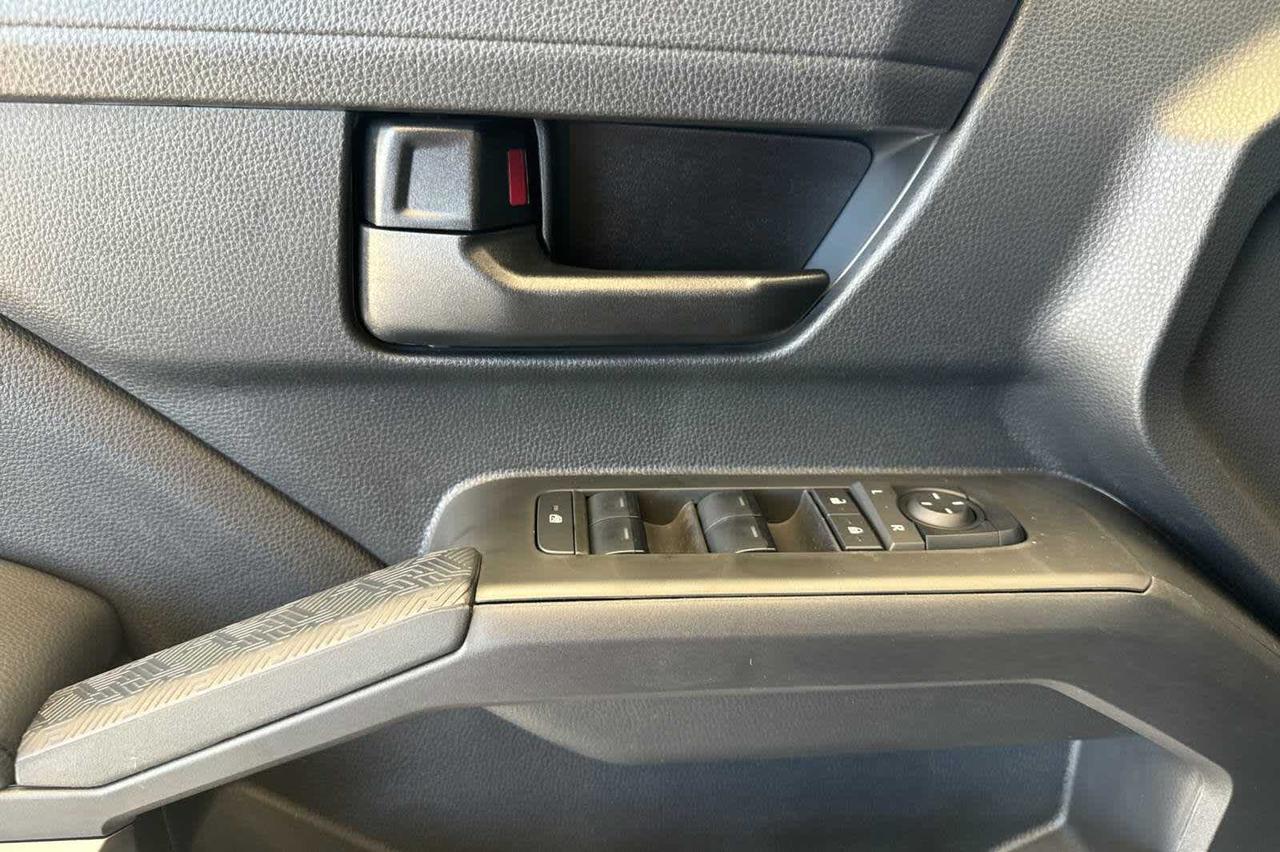 2025 Toyota Tacoma SR5 Roseville CA