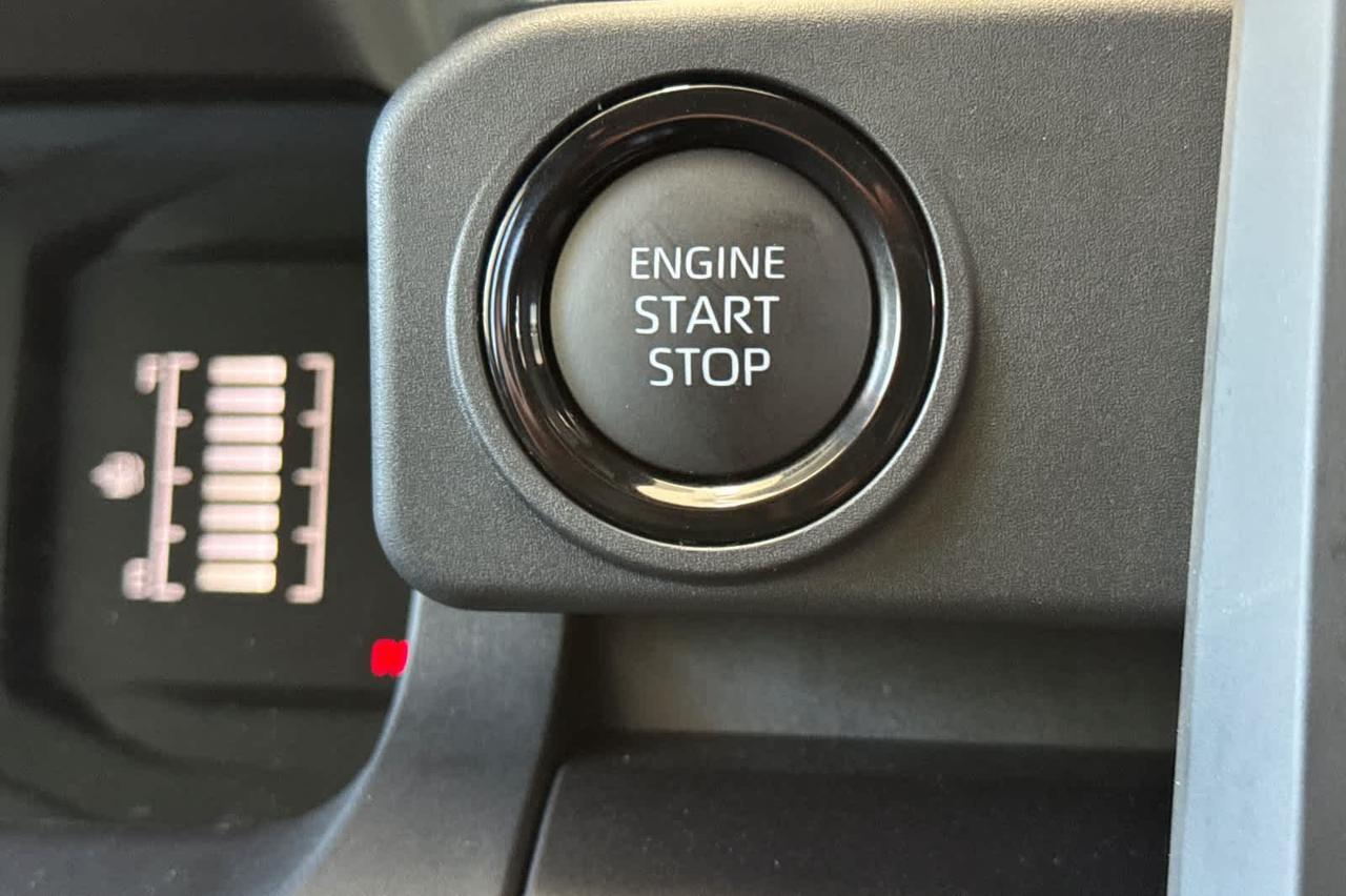 2025 Toyota Tacoma SR5 Roseville CA