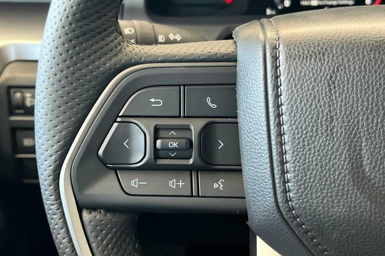 2025 Toyota Tacoma SR5 Roseville CA