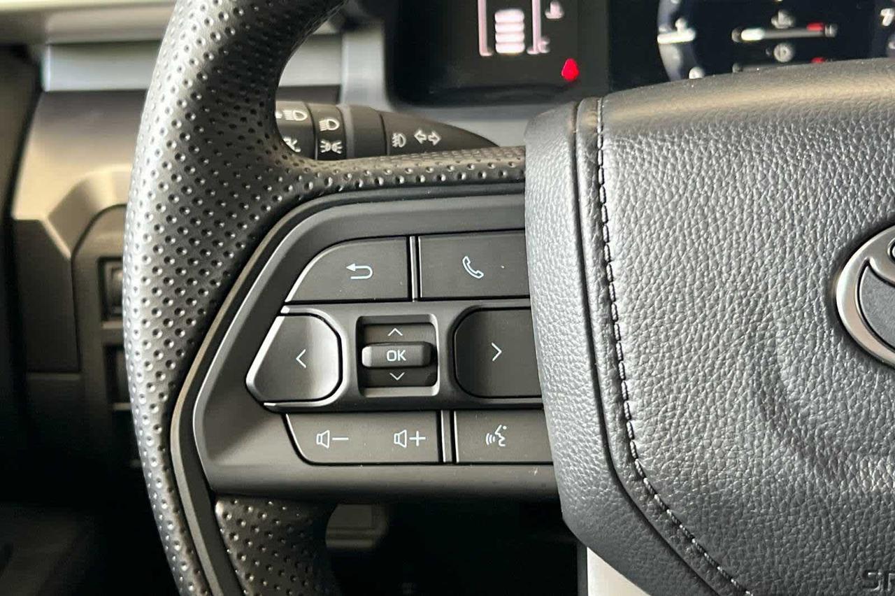2025 Toyota Tacoma SR5 Roseville CA