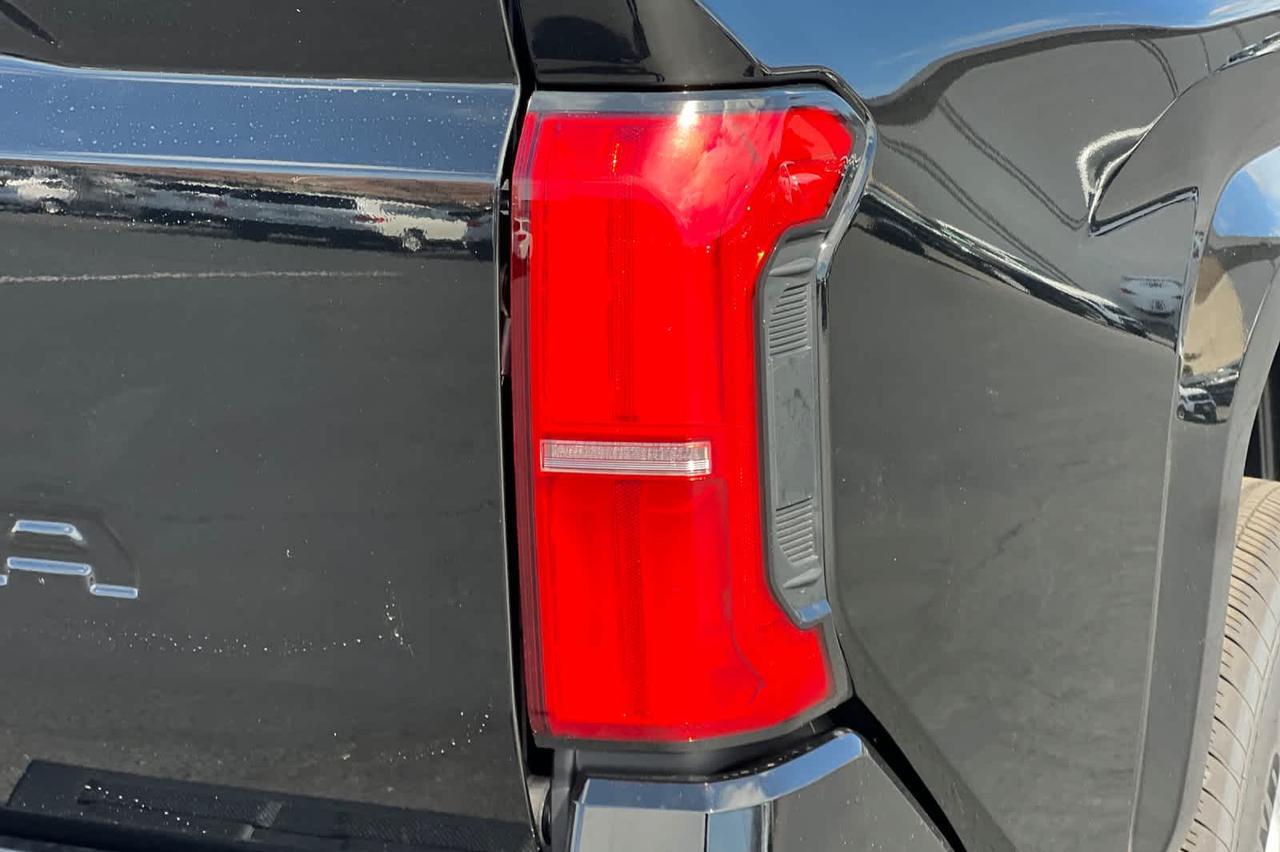 2025 Toyota Tacoma SR5 Roseville CA