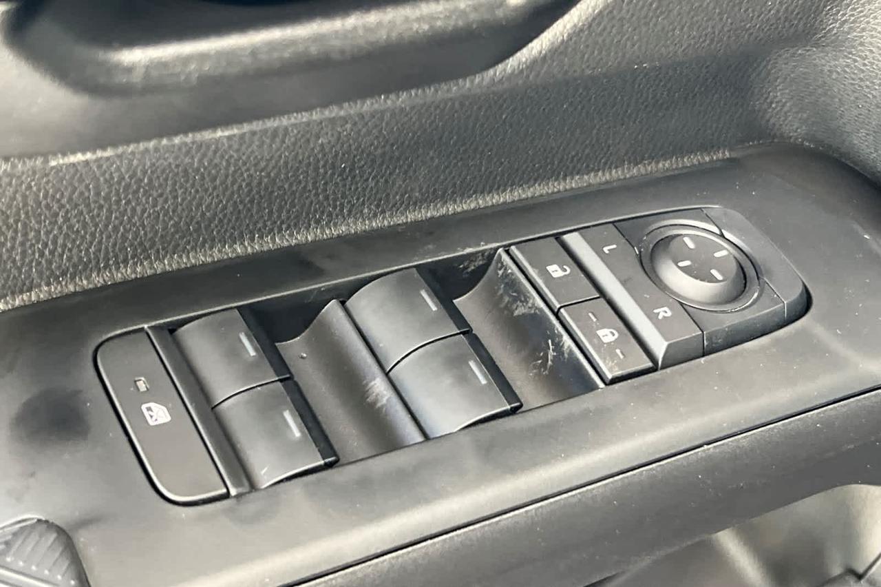 2025 Toyota Tacoma SR5 Roseville CA