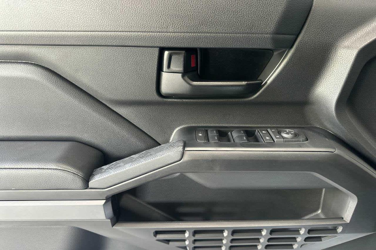 2025 Toyota Tacoma SR5 Roseville CA