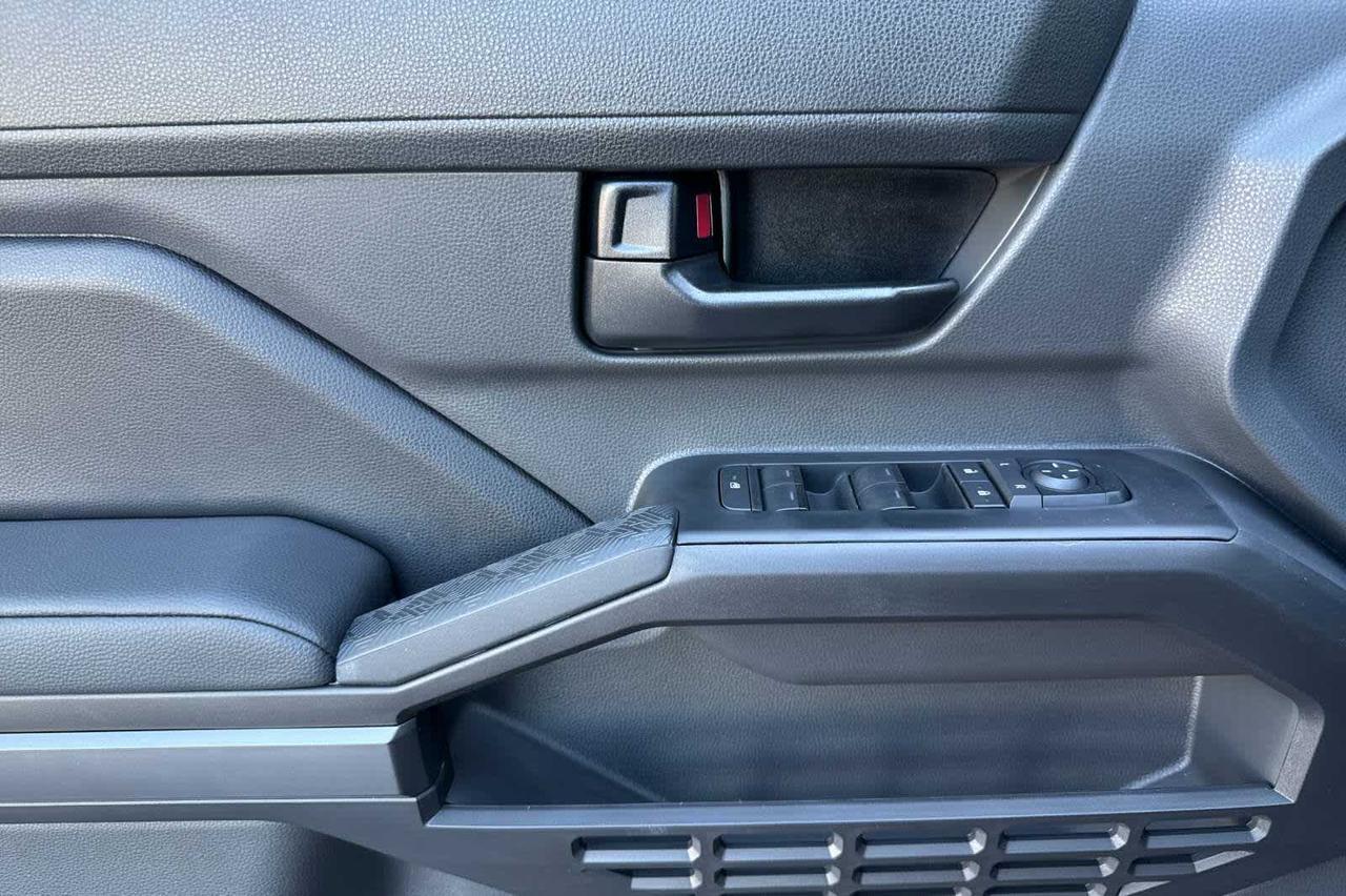 2025 Toyota Tacoma SR5 Roseville CA