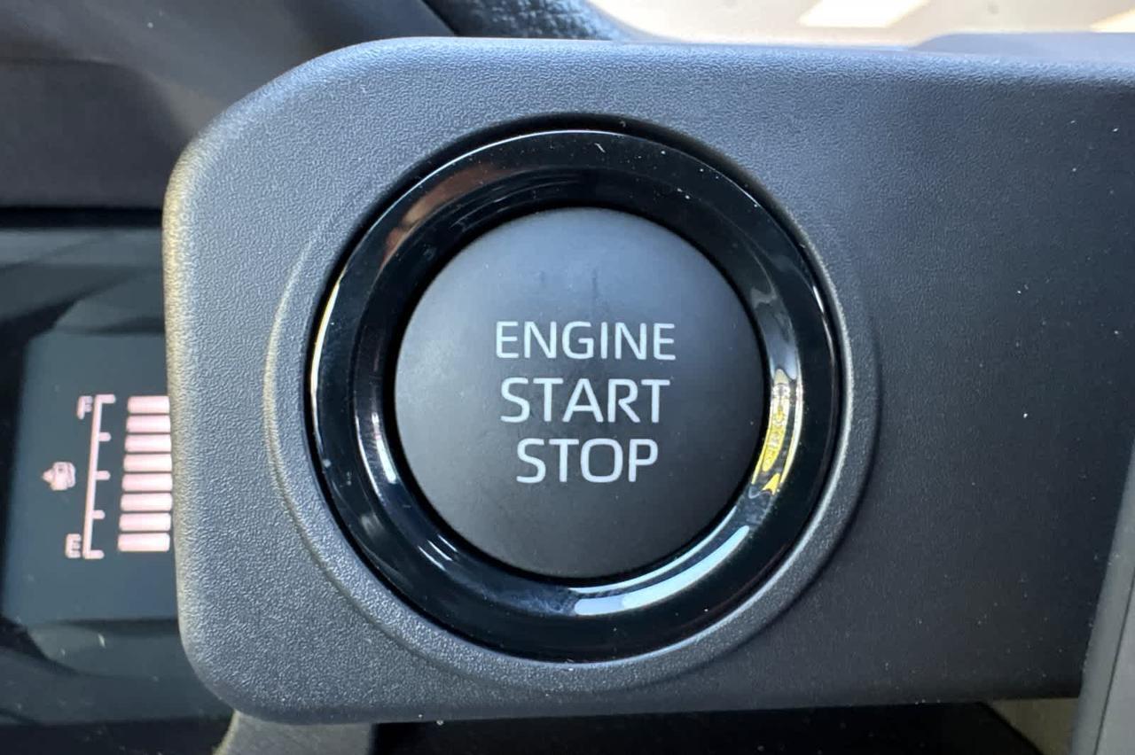 2025 Toyota Tacoma SR5 Roseville CA