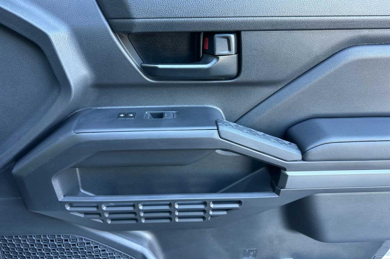 2025 Toyota Tacoma SR5 Roseville CA