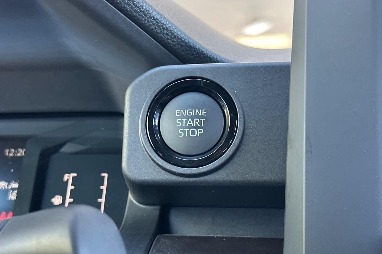 2025 Toyota Tacoma SR5 Roseville CA