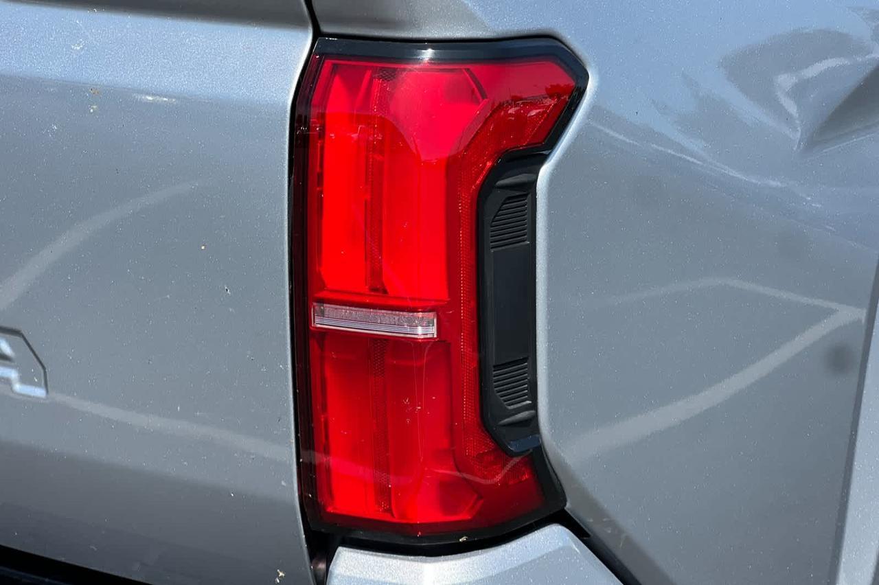 2025 Toyota Tacoma SR5 Roseville CA