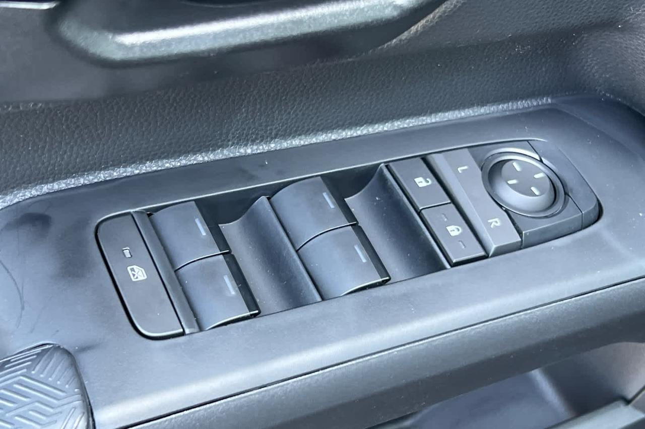 2025 Toyota Tacoma SR5 Roseville CA