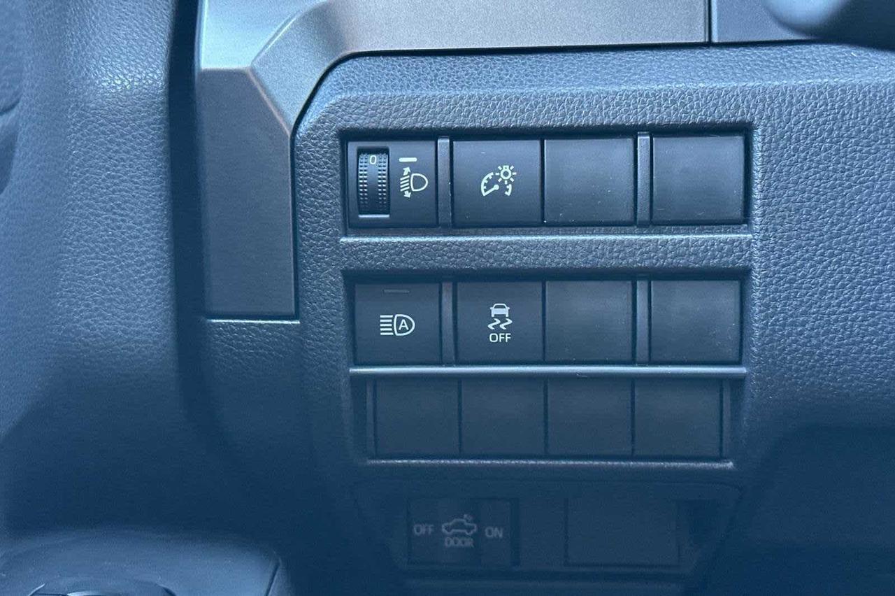 2025 Toyota Tacoma SR5 Roseville CA