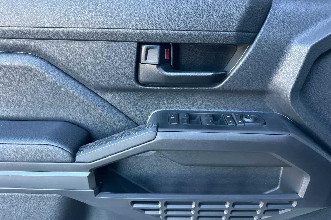 2025 Toyota Tacoma SR5 Roseville CA