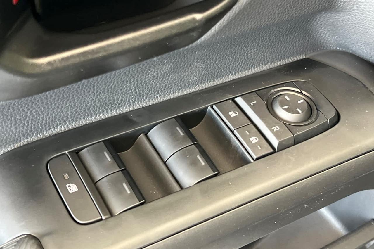 2025 Toyota Tacoma SR5 Roseville CA